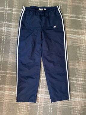 VTG Adidas 3 stripe navy windbreaker track pants M